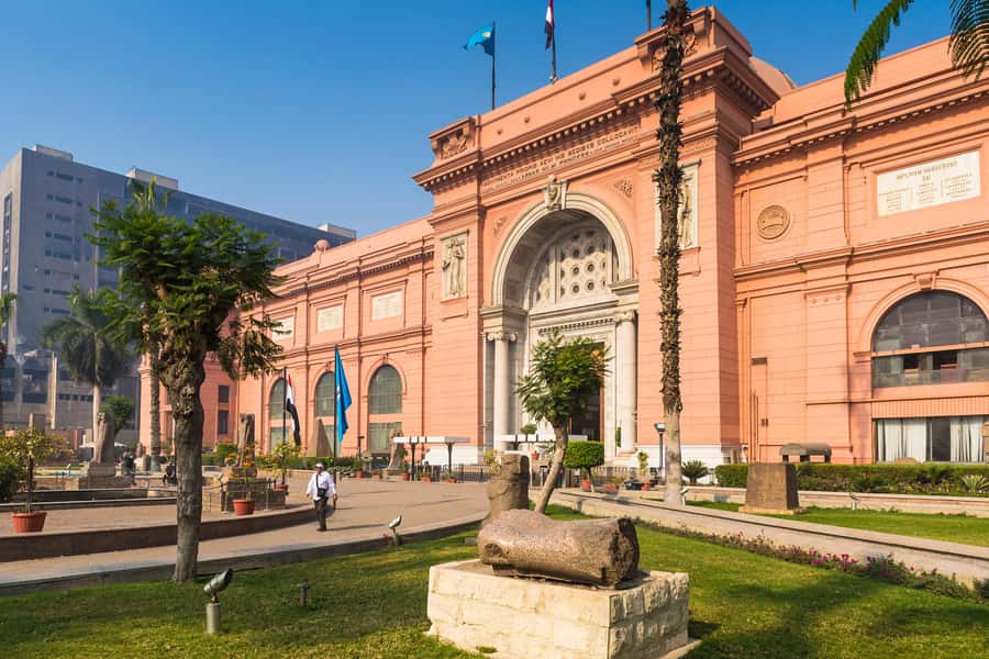 Cairo: Female-Guided Pyramids, Sphinx & Museum City Tour - What the $73 Price Really Covers