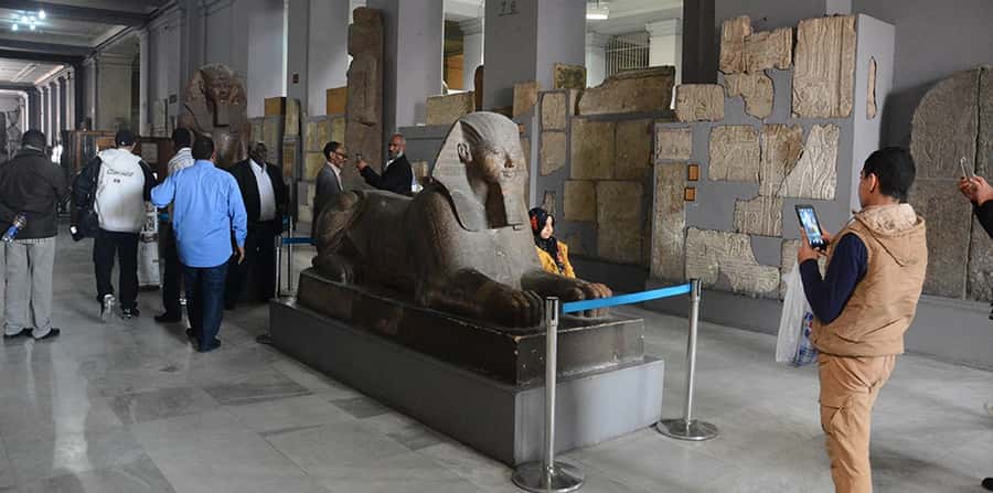 Cairo/Giza: Guided Pyramids, Sphinx and Egyptian Museum Tour - What the guides do best