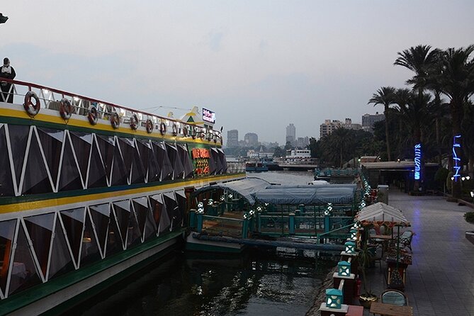 Cairo/Giza: Nile Sunset, Dinner Cruise, Show & Private Transfer - Key points to know before booking