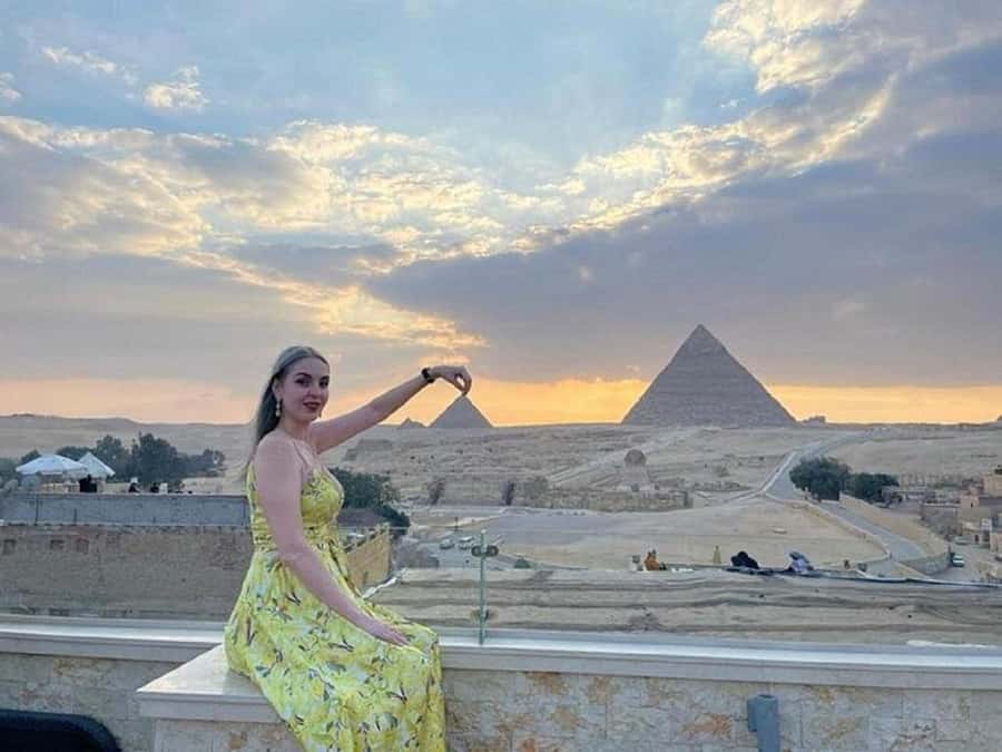 Cairo: Giza Pyramids, Sakkara & Dahshur All-Inclusive Tour - A private car is worth more than it sounds