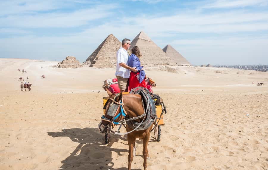 Cairo: Half Day Pyramids Tour by Camel or Horse Carriage - Camel or horse carriage across the plateau