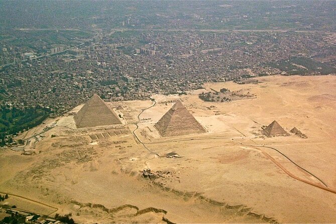 Cairo |Layover| Trip pick up from Cairo airport to visit Giza Pyramids & Sphinx - Khafre’s Pyramid and the pyramid complex