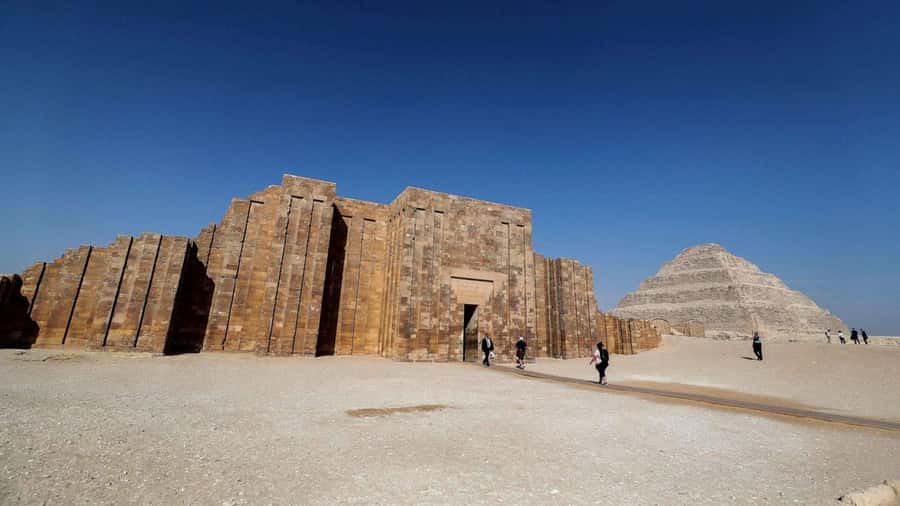 Cairo: Memphis, Sakkara and Dahshur Pyramids Day Tour - Memphis brings the royal story back to ground level