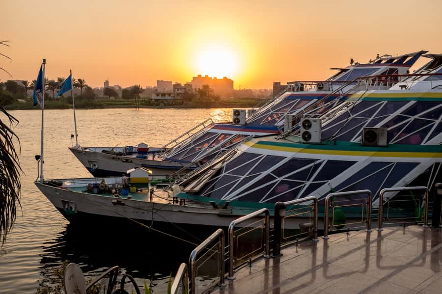Cairo: Nile Sunset Dinner Cruise, Show & Optional Transfer - The sunset timing needs a realistic reading