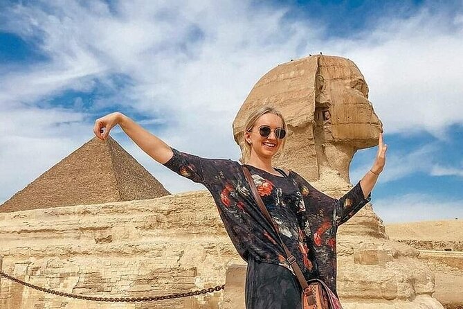 Cairo Over Day Egyptian Musuem & Pyramids with Transfer -Hurghada - Thirty minutes with the Great Sphinx