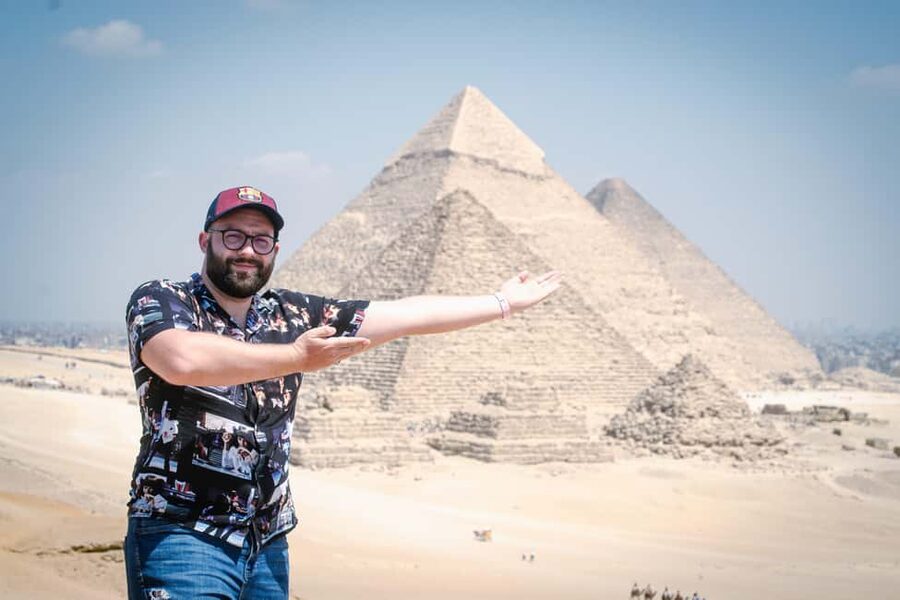Cairo: Private Giza Pyramids, Sphinx, Saqqara & Memphis Tour - What to bring and what to expect physically