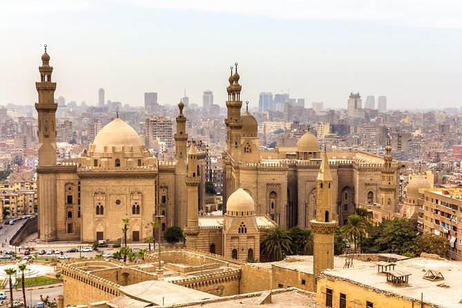 Cairo private guided tours visit Islamic and Coptic Cairo - Amr Ibn Al-As Mosque: important, but know what to expect