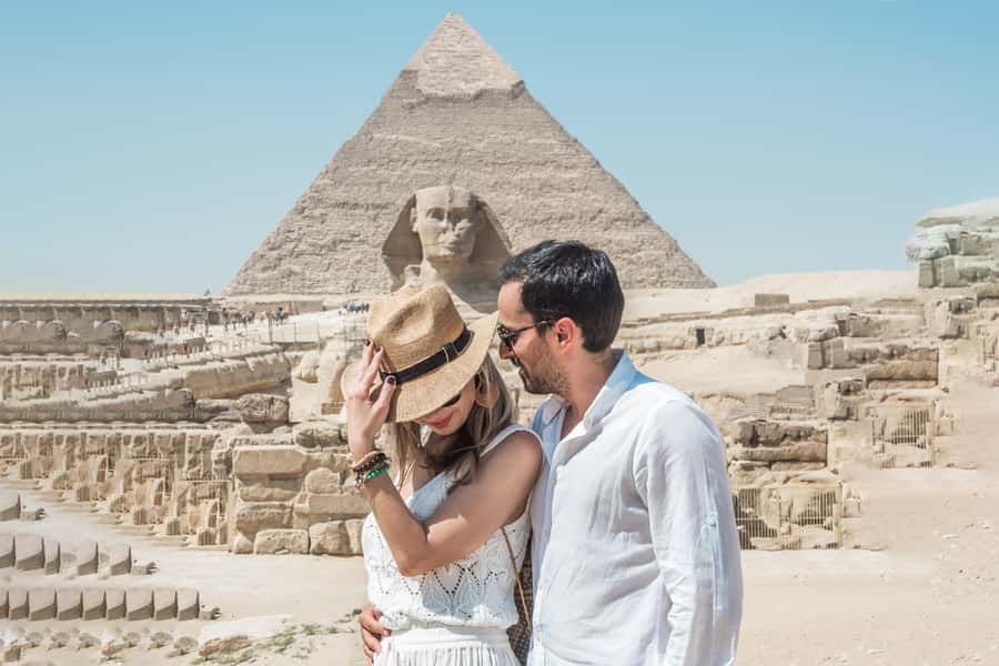 Cairo: Private Half-Day Pyramids Tour with Photographer - Hotel pickup and the ride to the plateau