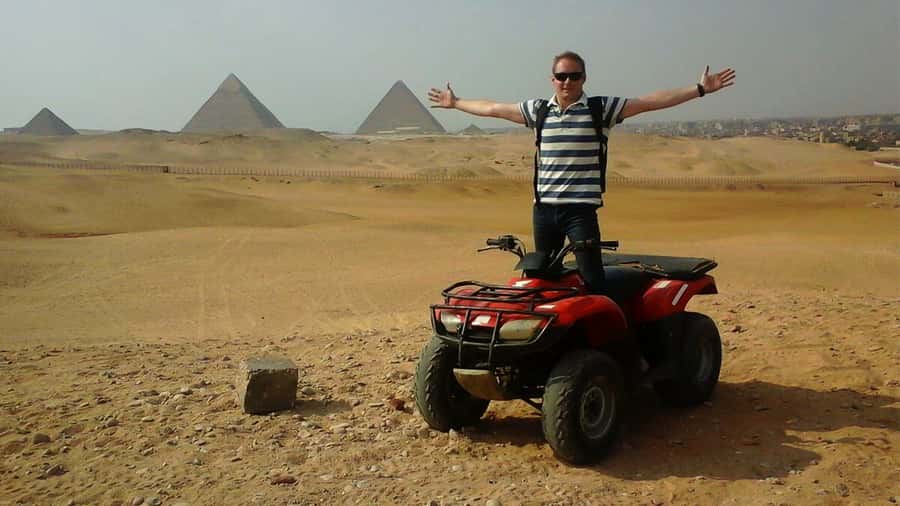 Cairo: Private Quad Bike Desert Tour with Pyramids & Sunset - What the one-hour ride is really like