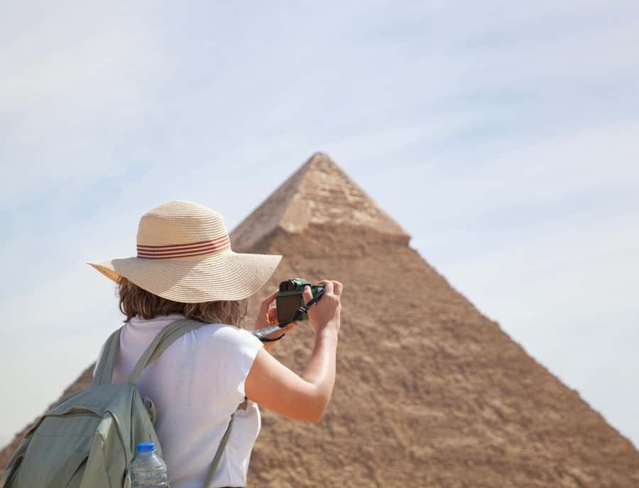 Cairo: Private Tour to Giza Pyramids with Camel Ride & Lunch - Egyptian lunch with pyramid views