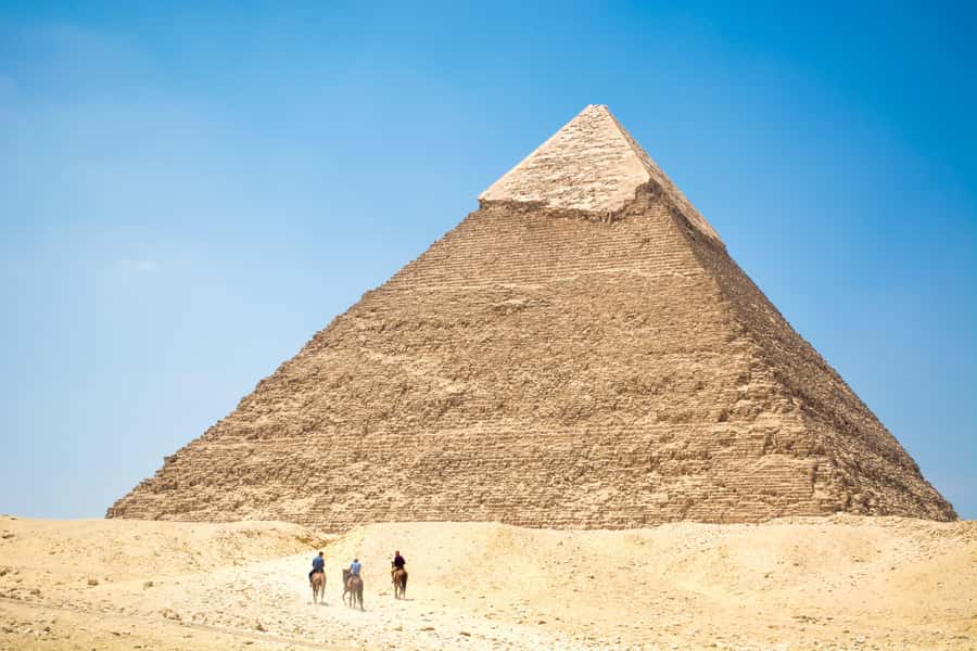 Cairo: Pyramids, Sphinx & Grand Egyptian Museum Private Tour - Tutankhamun’s treasures and Khufu’s boats