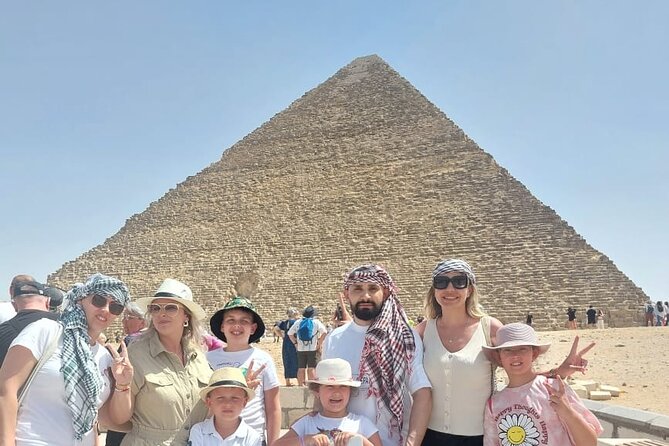 Cairo pyramids tour from Hurghada and Nile boat without Stopping - Two hours inside the Egyptian Museum