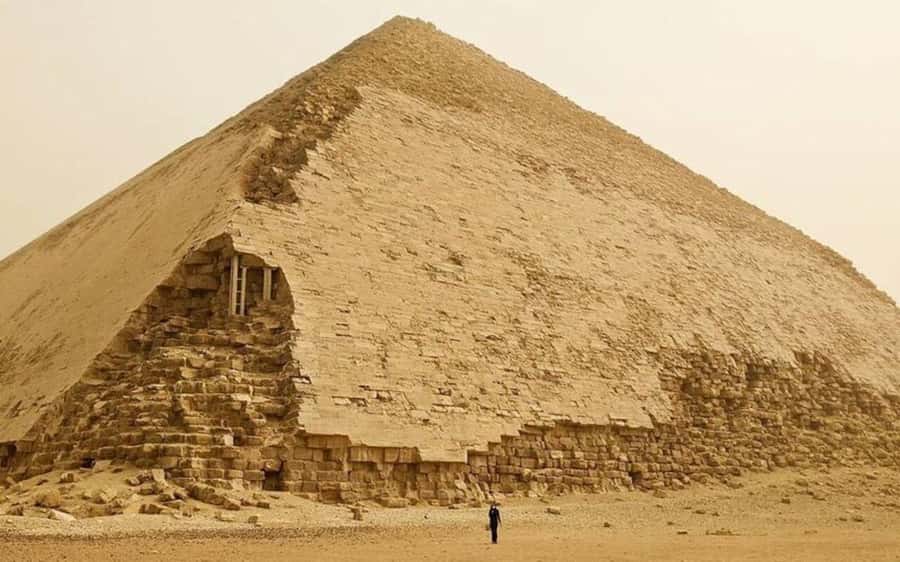 Cairo: Saqqara, Memphis, and Dahshur Day Trip with Lunch - Memphis brings the ancient capital down to human scale