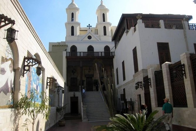 Coptic Cairo Tour: Cave Church of Saint Simon and Old Cairo churches - What the private vehicle adds