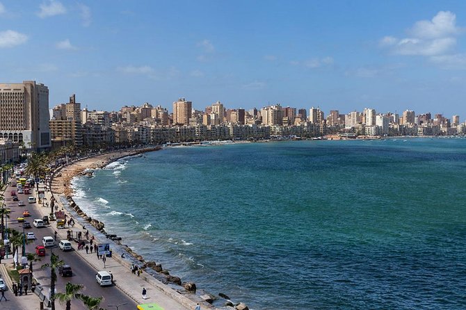 Customizable Private Day Tour to Alexandria from Cairo - Kom el Shoqafa, an underground Roman burial complex