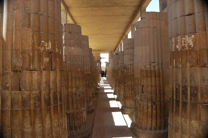 Day Tour to Giza Pyramids, Sphinx, Sakkara Pyramids and Dahshur Pyramids - The guides can shape the whole day