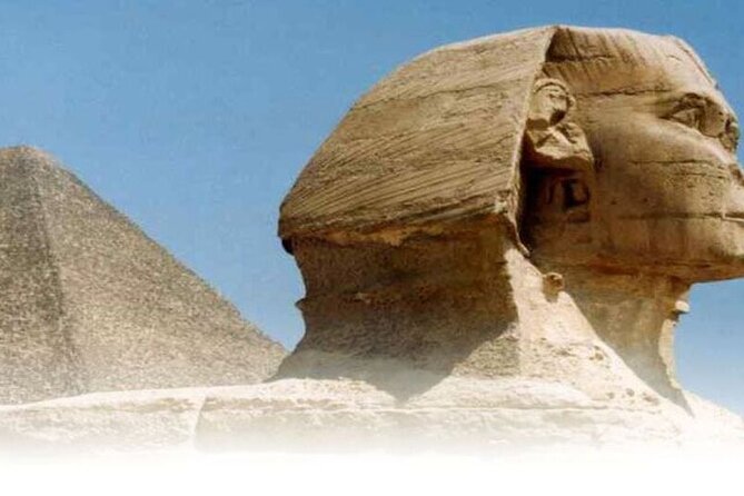 Day trip from Hurghada to Cairo by plane - Lunch and the optional Nile cruise
