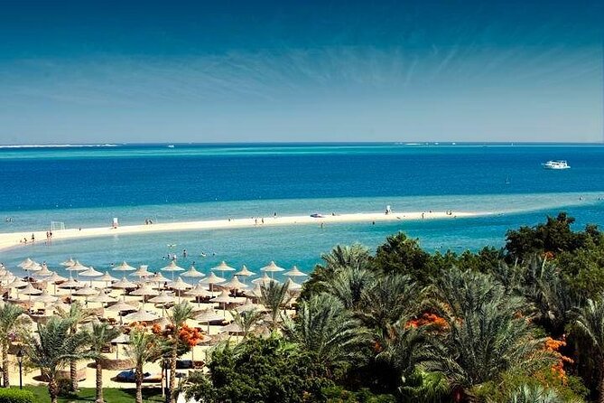 Day Trip to Ain El Sokhna Beach - Arriving at the resort beach