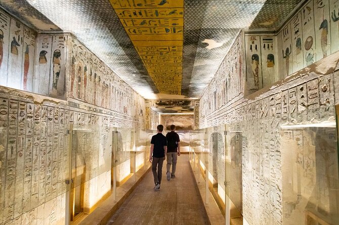 Day Trip to Luxor and Valley of the Kings - Colossi of Memnon close the west-bank route