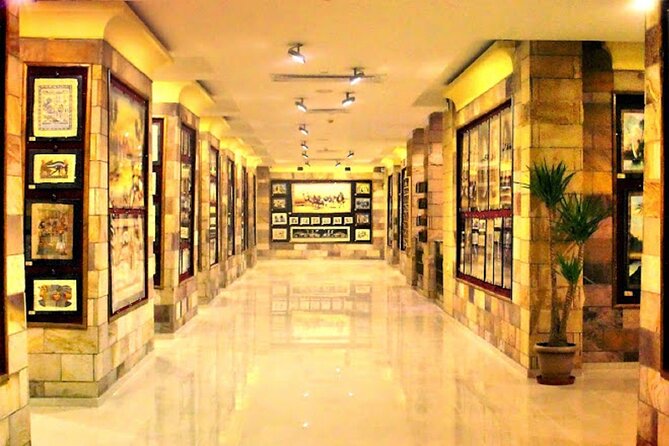 Discover Hurghada City Tour & Handicraft Shopping - Hurghada - A quick way to get your bearings in Hurghada