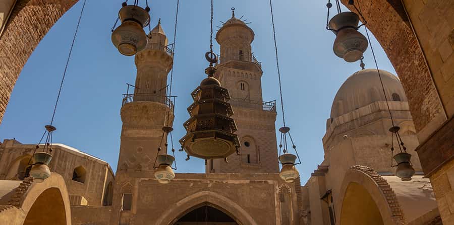 Egypt: Islamic and Coptic Cairo Guided Full-Day Tour - Hotel pickup and the Cairo traffic advantage