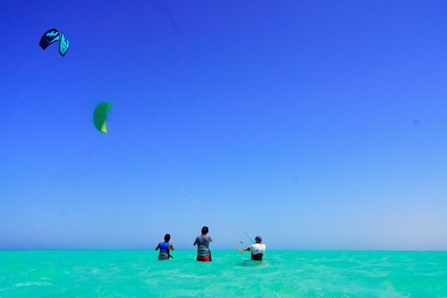 El Gouna: 2-Hour Introduction to Kitesurfing - Practical timing and pickup advice