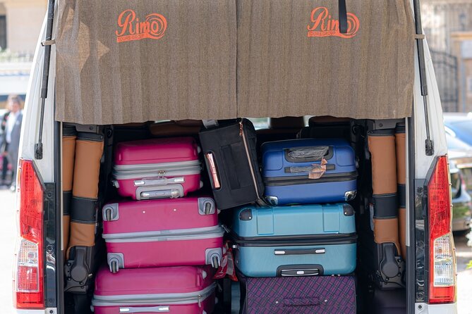 Family Private VAN Airport Transfer: Cairo Airport Transfer to anywhere in Cairo - A calmer first hour in Cairo