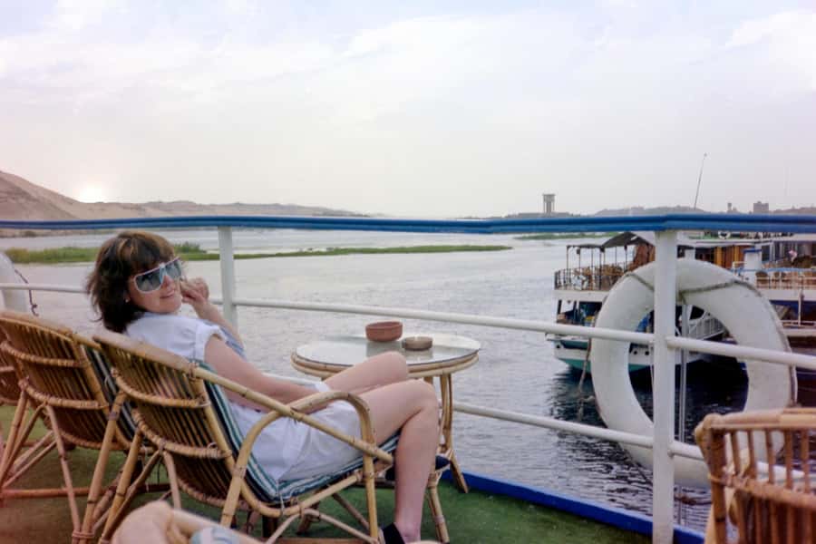 From Aswan: 4-Day Nile Cruise from Aswan to Luxor with Guide - Day three: Edfu and the best-preserved temple visit