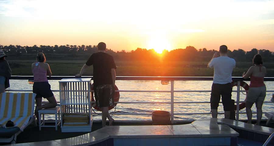 From Aswan: 4-Days 3-Night Nile Cruise with Hot Air Balloon - Who should book this cruise?