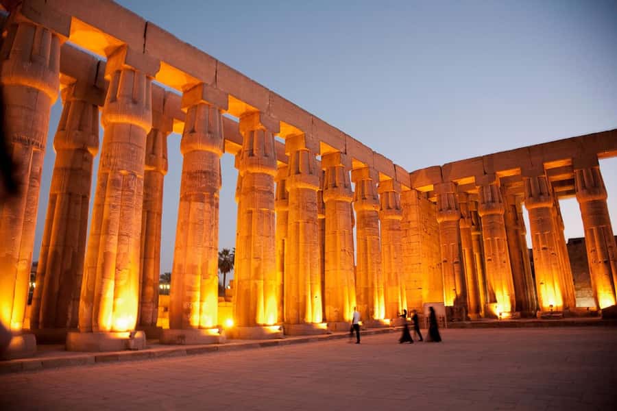 From Aswan:4 Days Nile Cruise Luxor Abu Simbel & Air Balloon - Day 2: Abu Simbel first, Kom Ombo later