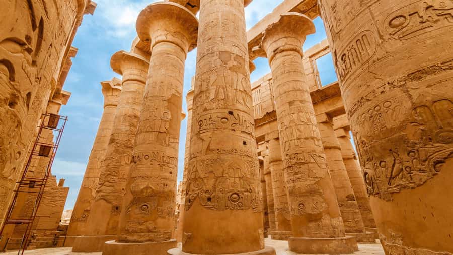 From Cairo: 3-Day Nile Cruise with Hot Air Balloon & Flights - Day 2: Balloon light, royal tombs, and Karnak