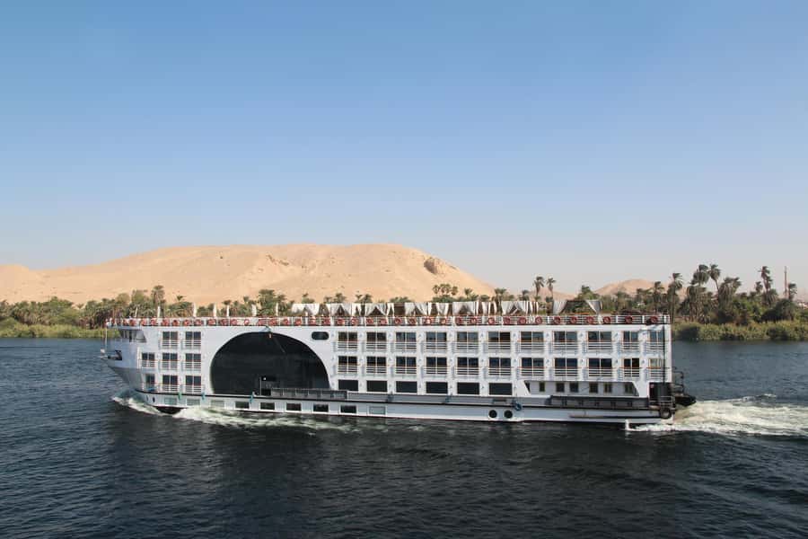 From Cairo: 4-Day Nile Cruise to Luxor with Balloon Flight - What the $1,300 price really buys you