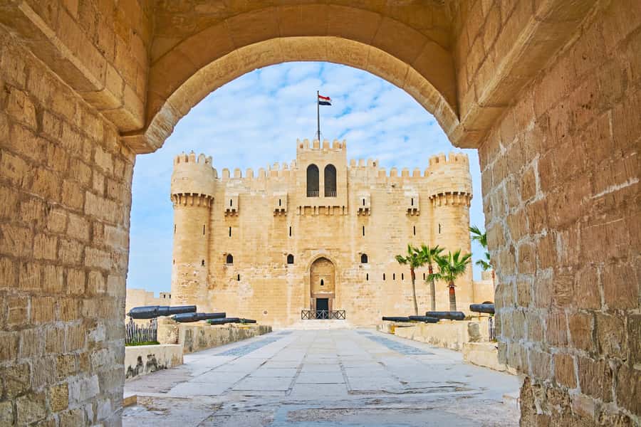 From Cairo Alexandria Catacombs, Citadel Day Trip with Lunch - Seafood lunch beside the Mediterranean