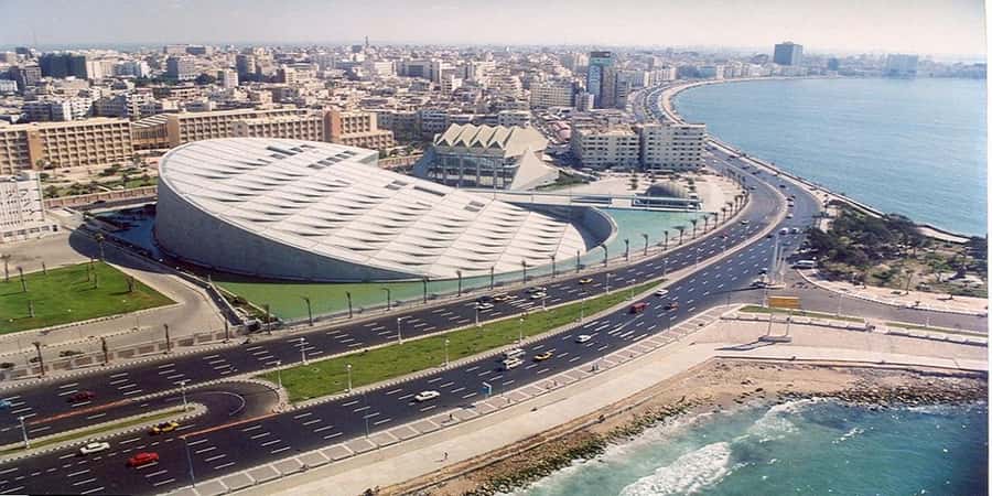From Cairo: Alexandria Private Day Tour with Guide and Lunch - Qaitbay Citadel on Alexandria’s sea wall