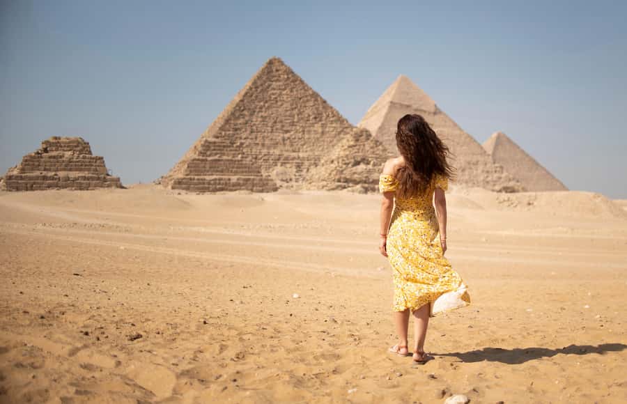 From Cairo: Half-Day Tour to Pyramids of Giza and the Sphinx - The two-hour visit to the Pyramids of Giza