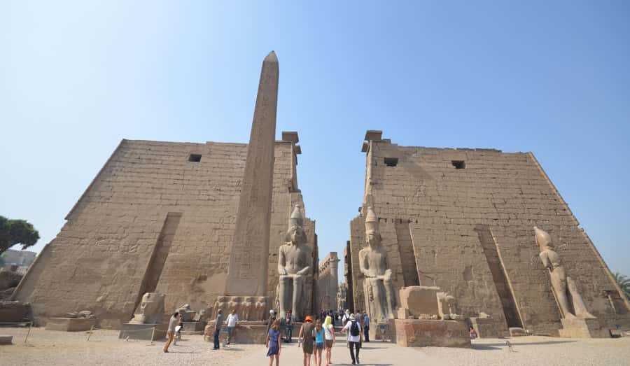 From Cairo: Luxor & Hot Air Balloon Private Trip by Plane - Lunch, then a felucca on the Nile