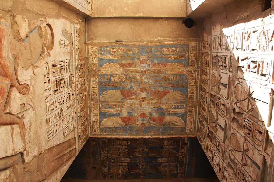 From Cairo: Luxor & Hot Air Balloon Private Trip by Plane - Private guiding is the real practical advantage