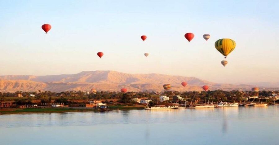 From Hurghada: 1-Night in Luxor, Hot Air Balloon, & Transfer - The Balloon Ride Is the Reason to Go