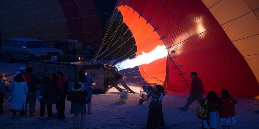 From Hurghada: 1-Night in Luxor, Hot Air Balloon, & Transfer - Crossing to the Launch Area