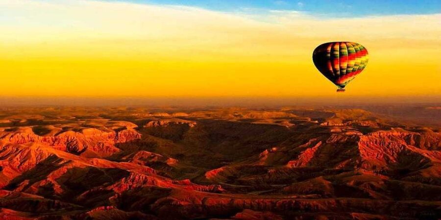 From Hurghada: 1-Night in Luxor, Hot Air Balloon, & Transfer - What You See from the Basket