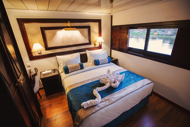 From Hurghada: 5 Days 4 Nights Nile Cruise Luxor-Aswan With Tours - Kom Ombo gives you two gods in one temple