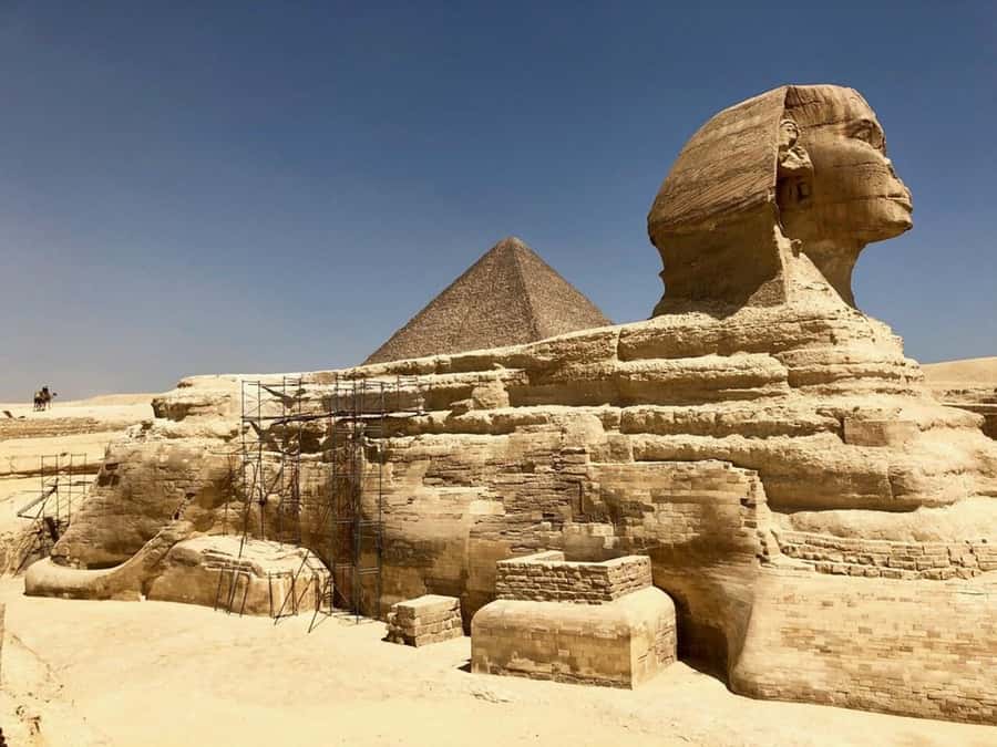 From Hurghada: Full-Day Trip to Cairo by Plane - Giza, where the ancient world gets real