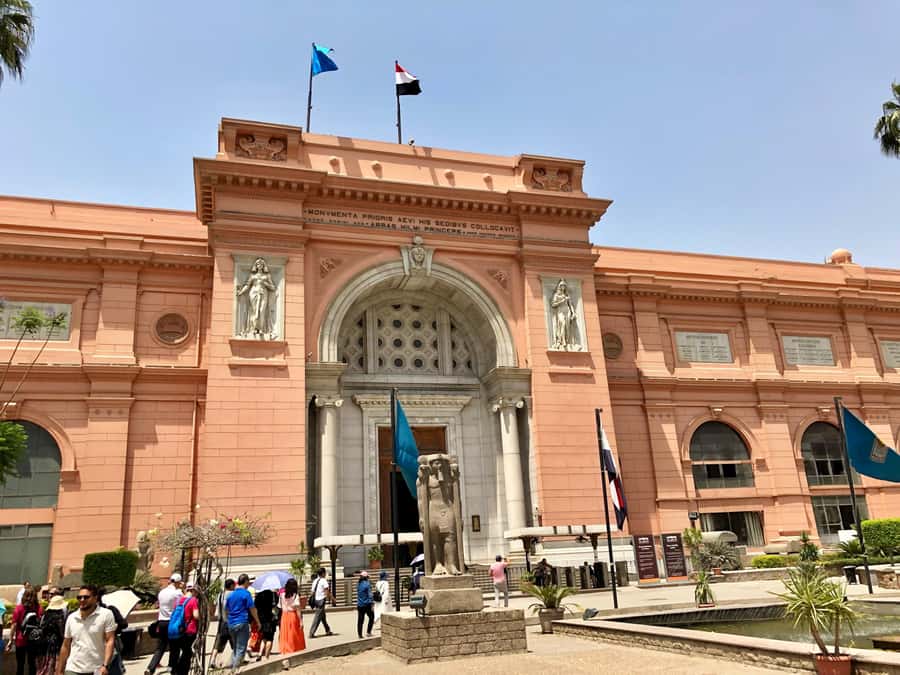 From Hurghada: Full-Day Trip to Cairo by Plane - What the $293 price really buys