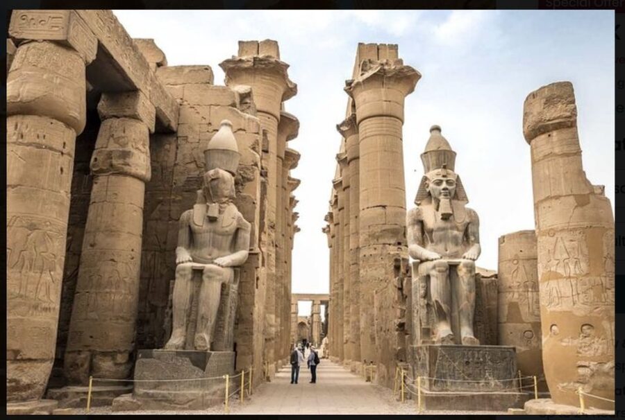 From Hurghada: Luxor Private Guided Day Tour with Lunch - Hatshepsut’s Temple beneath the cliffs
