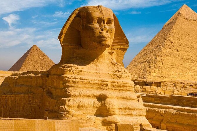 From Hurghada To Cairo and Giza Highlights Full-Day Tour - Meeting the Great Sphinx and Valley Temple