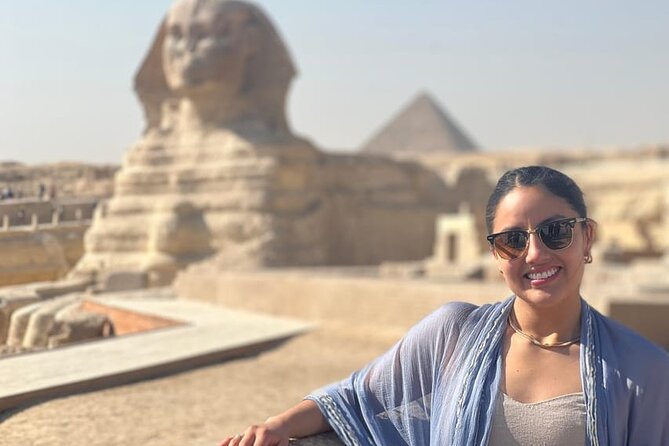 From Hurghada To Cairo and Giza Highlights Full-Day Tour - Three pyramids on the Giza Plateau