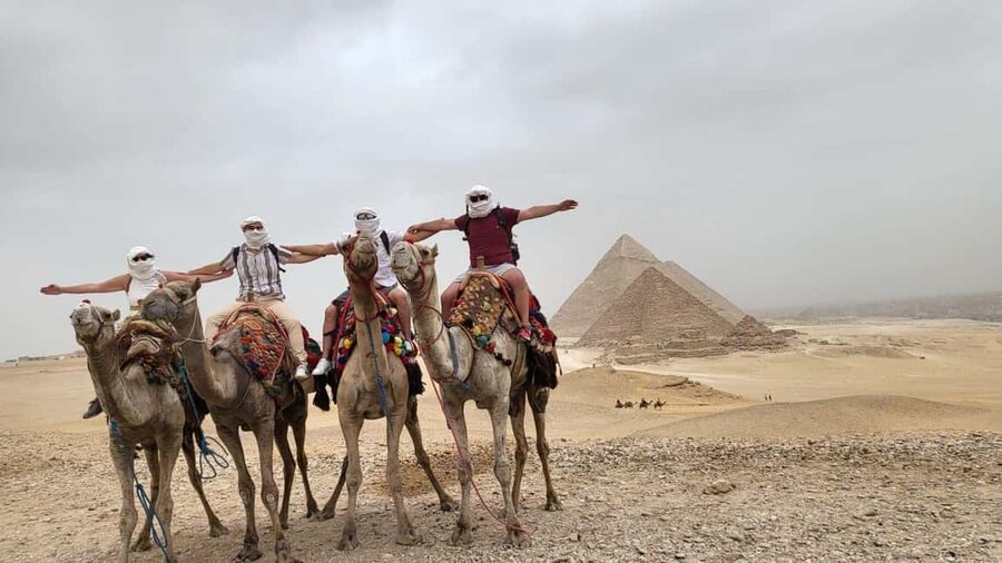 From Sharm El-Sheikh: Cairo's Pyramids: Full-Day By Flight - Khan El Khalili and the feel of Islamic Cairo