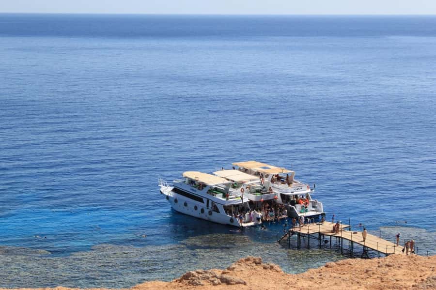 From Sharm: Ras Mohammed Cruise with Island Visit and Lunch - Optional introductory scuba sessions