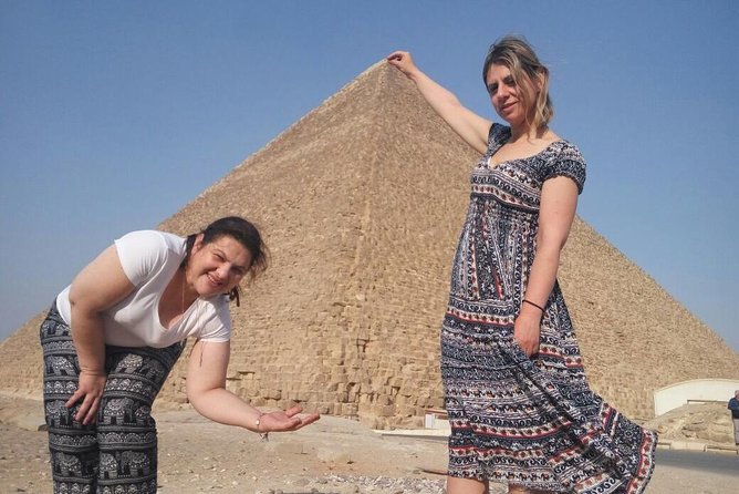 Full-Day Giza Pyramids, Egyptian Museum and bazaar Private Tour - Standing before the three pyramids at Giza