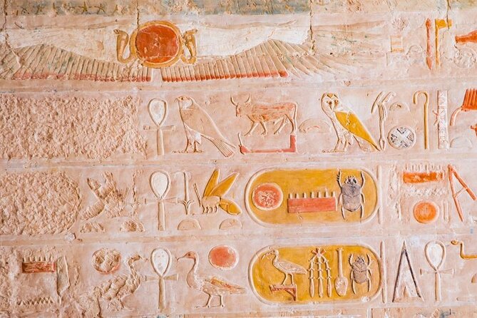 Full-Day Luxor Tour - Discover the East and West Banks of the Nile - Hatshepsut’s Temple and the Deir el Bahari setting